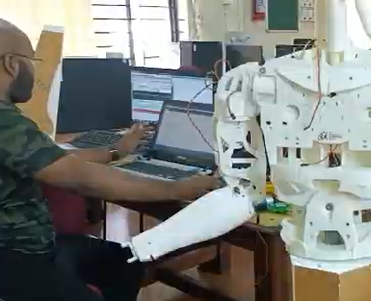 MiKa - Humanoid Assistive Robot